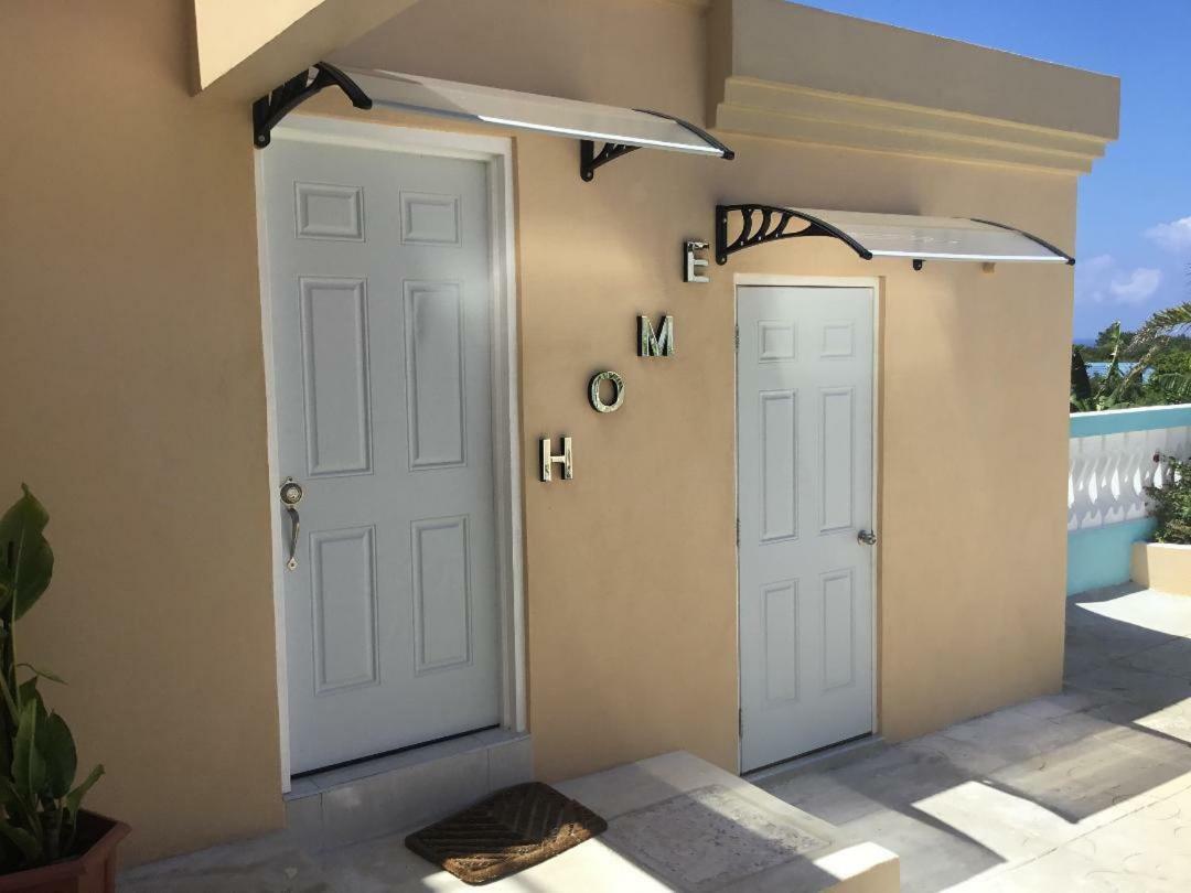 Cool Breeze Discovery Bay Exterior foto